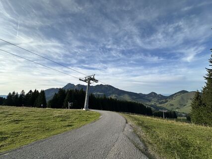 Fotografija s spletne strani Dirk Parbel na poti