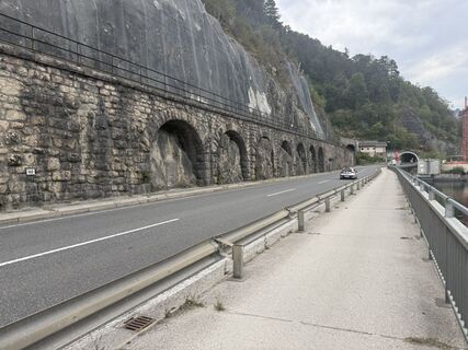 Foto von DERRICK entlang der Tour