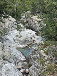 Fotografija s spletne strani DML na poti