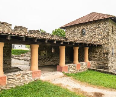 Eingang der Römischen Villa bei Mehring