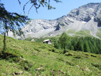 Wanderung zum Arthur von Schmidhaus
