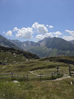 Fotografija s spletne strani Marianne Unterrainer na poti
