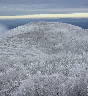 Zdjęcie z János Zsolt Mahr wzdłuż trasy