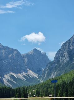 Fotografija s spletne strani Marijan Bre na poti