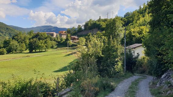 Fotografija s spletne strani Giorgio Molinelli na poti