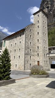 Fotografija s spletne strani Peter Burki na poti