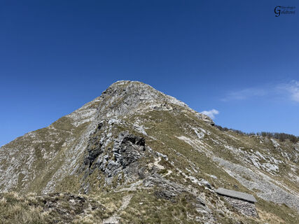 Wandern - Monte Corchia - Piani della Croce