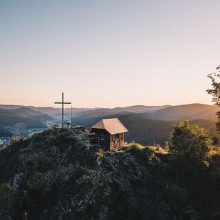 Vom Spitzfelsen in Hausach bietet sich ein traumhafter Ausblick in Kinzigtal.