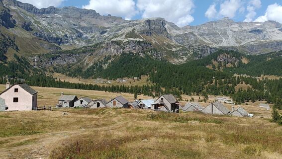 Zdjęcie z Maurizio Dell'acqua wzdłuż trasy