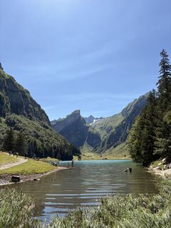 Zdjęcie z Eros wzdłuż trasy