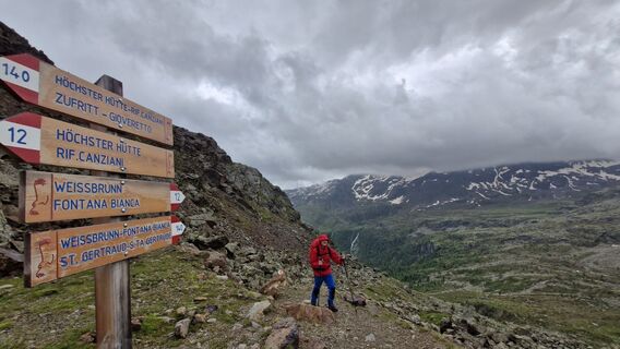 Fotografija s spletne strani Sebastian na poti