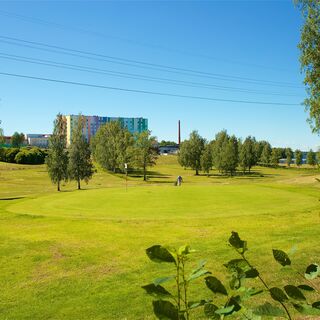 Golfplatz und Zentralhospital Südkarelens