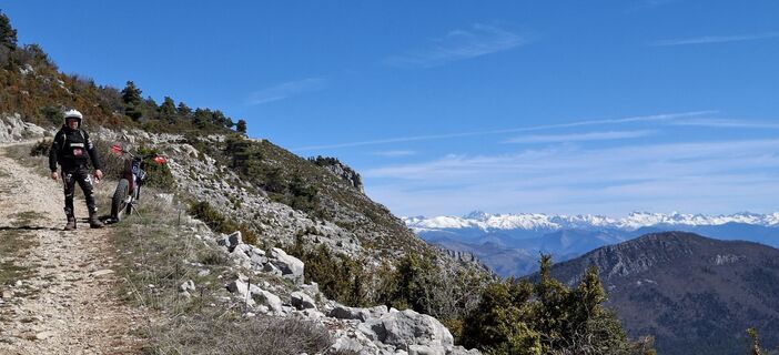 Fotografija s spletne strani laurent piacentino na poti