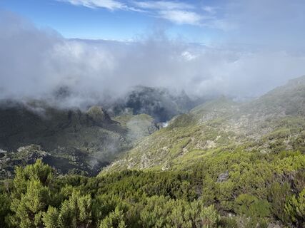 Fotografija s spletne strani Jan Bauer 5 na poti