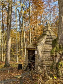 Köhlerhütte auf den VitalWegen im Herbst