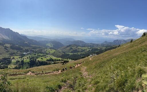 Foto von bergperser entlang der Tour