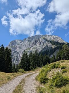 Fotografija s spletne strani das-gipfelbuch.at na poti