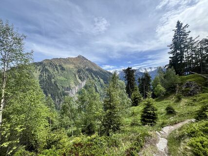 Fotografija s spletne strani Andreas Rößler na poti