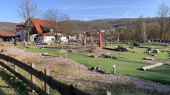 Photo de outdoor_rue le long du parcours