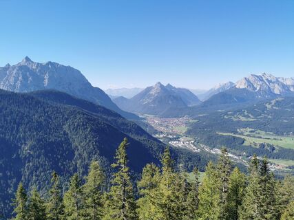 Ausblick in Richtung Mittenwald