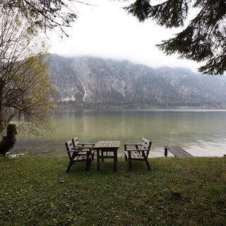 Sitzgelegenheit am Ostuferwanderweg