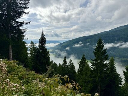 Fotografie z Bahn Micha na trase