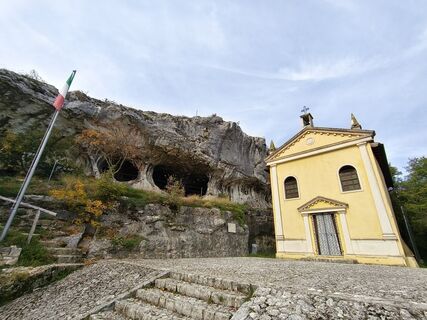 Zdjęcie z Andrea Treichl wzdłuż trasy