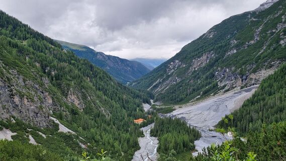 Foto de Klaus Maus a lo largo del recorrido