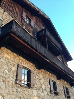 Karwendelhaus in der Abendsonne