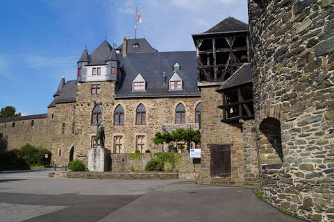 Schloss Burg