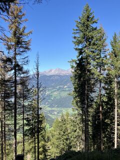 Foto van andrea calabria langs de tour