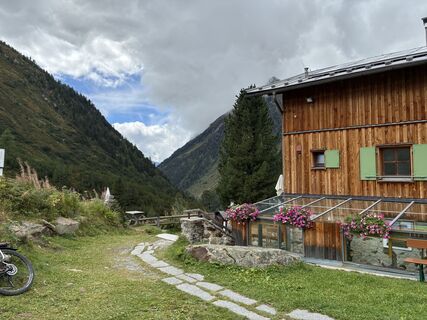 Fotografija s spletne strani Gregor1054 na poti
