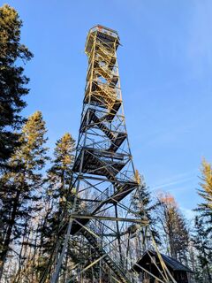 Fotografija s spletne strani Sabrina Hackel na poti