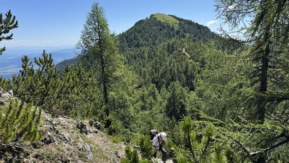 Photo de Brigitta Jencski le long du parcours