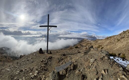 Zdjęcie z Patrick Kohlhofer wzdłuż trasy