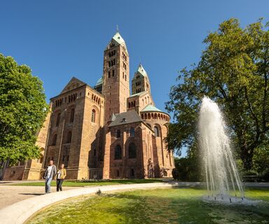 Domgarten am Dom zu Speyer