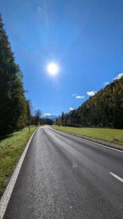 Fotografija s spletne strani Klaus Lehner na poti