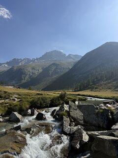 Fotografija s spletne strani Maurizio Seneci na poti
