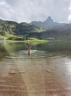 Foto von Juli kar entlang der Tour