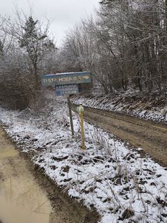 Zdjęcie z Eva Misakova wzdłuż trasy