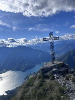 Zdjęcie z Gabriele Gach wzdłuż trasy