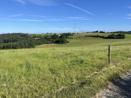 Zdjęcie z Martin Lorscheider wzdłuż trasy
