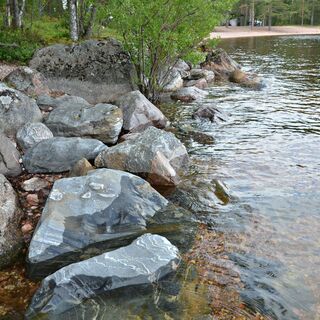 Ilkonsaaren Moor-Granitsplitter