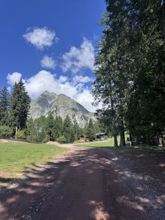 Fotografija s spletne strani Jerry Geimer na poti