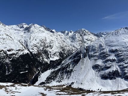 Fotografija s spletne strani Peter Ninausz na poti