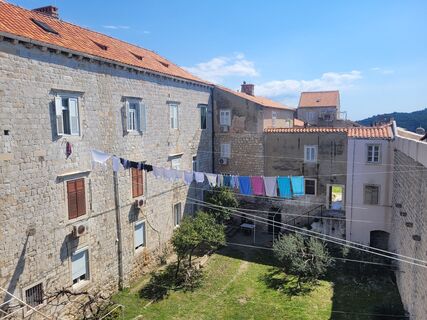 Fotografija s spletne strani schenkeli na poti