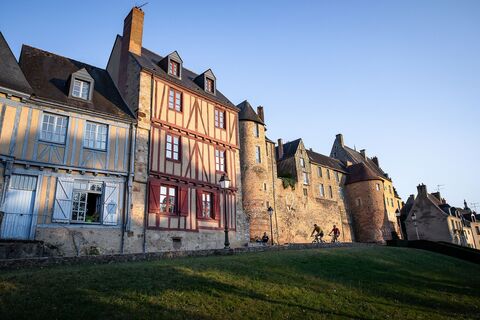 Le Mans, Die Stadt der Plantagenêt