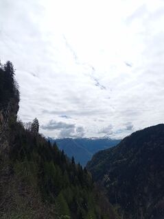 Foto da Aner lungo il tour