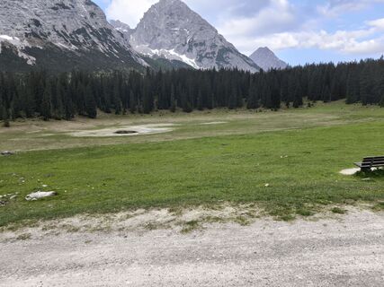 Fotografija s spletne strani Karl-Heinz na poti