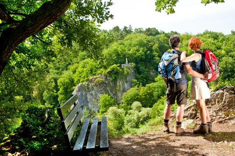 Wanderer am König Konrad Felsen
